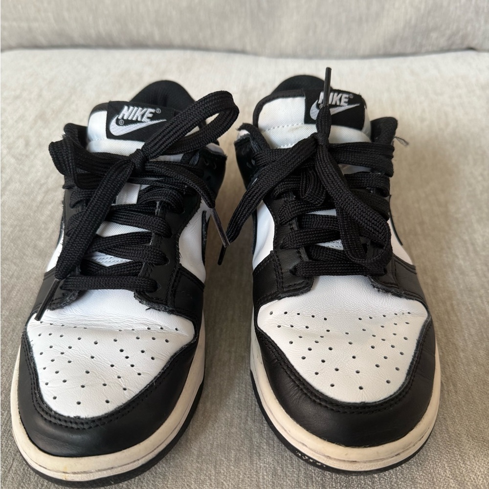 Nike Panda Classic Black and White Low-Tops
